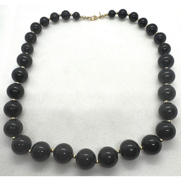 Vintage Monet‎ Signed Graduated Round Black Plastic Beaded 19'' Necklace Retro - Picture 1 of 9